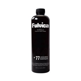 Woda o czarnym kolorze wzbogacona naturalnymi związkami 500ml